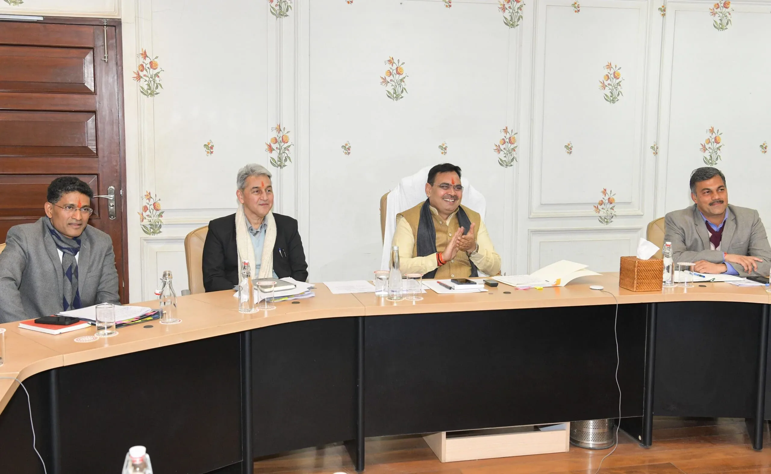 प्रधानमंत्री ने डूंगरपुर की महिला लाभार्थी से किया संवाद – मुख्यमंत्री श्री भजनलाल शर्मा कार्यक्रम में वीसी के माध्यम से जुड़े