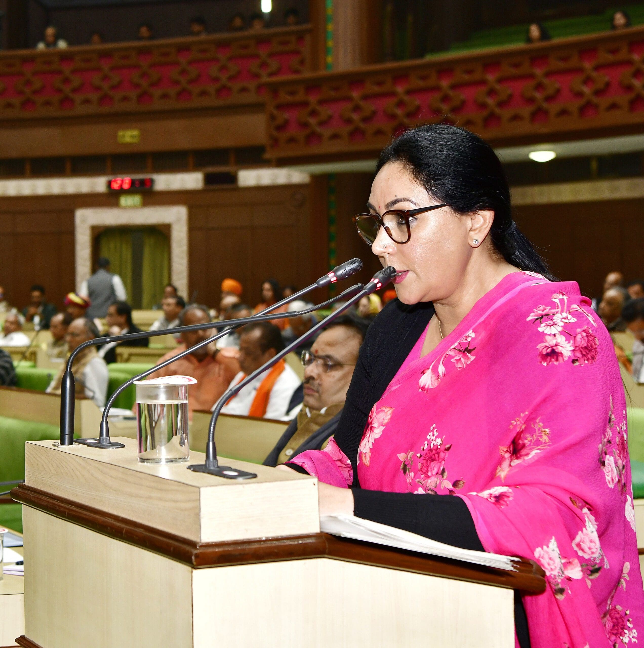 राजस्थान बजट 2024: सौर ऊर्जा से बिजली मुफ्त, महिला-बुजुर्गों को तोहफा और शिक्षा पर बड़े ऐलान